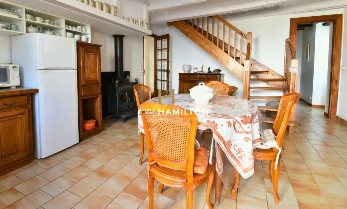Maison à CORDES-SUR-CIEL