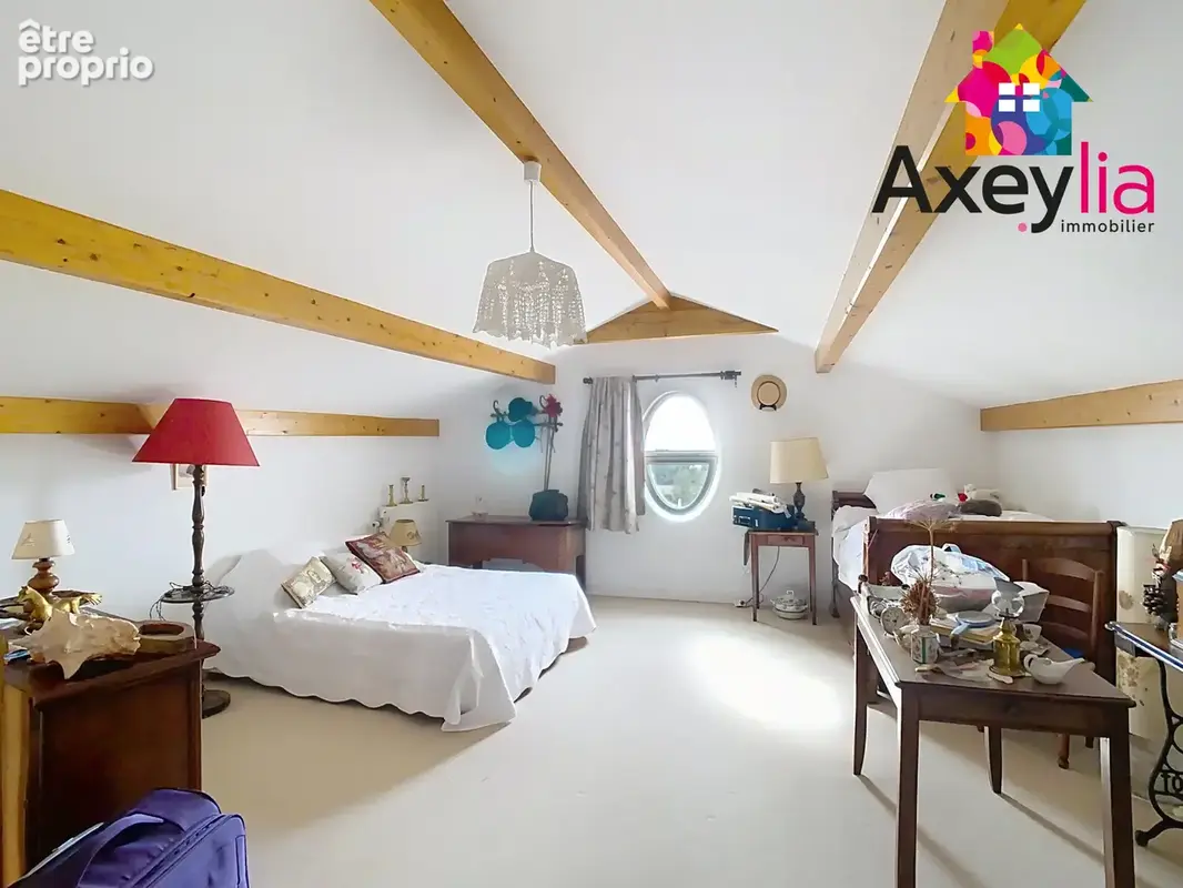 A vendre- perreux: maison sur terrain de 2571 m2 avec piscine couverte et garage indépendant avec abri - photo 9