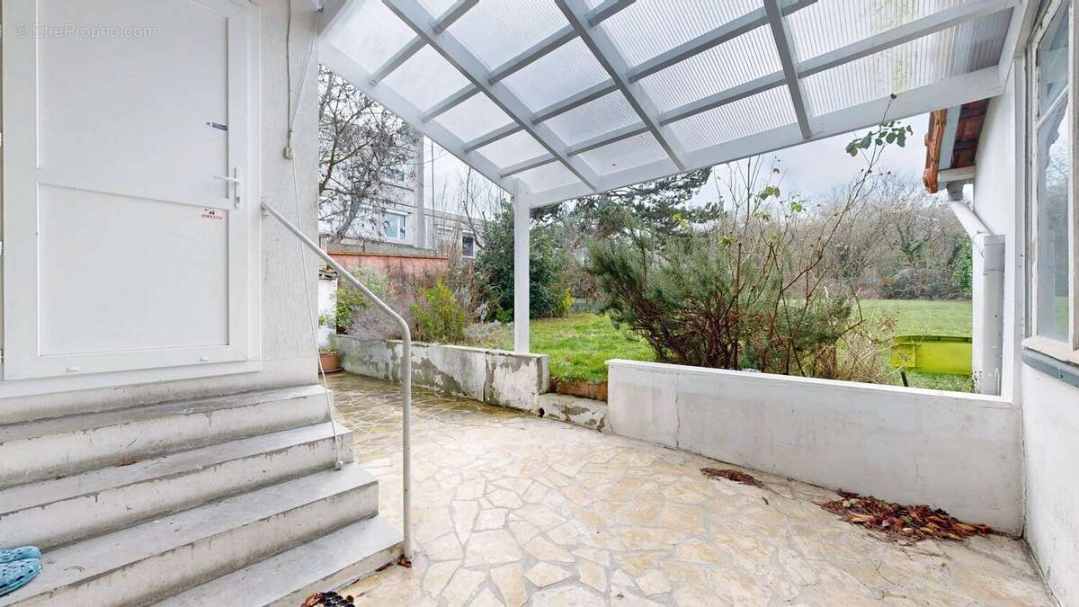 Maison à VILLEMOMBLE