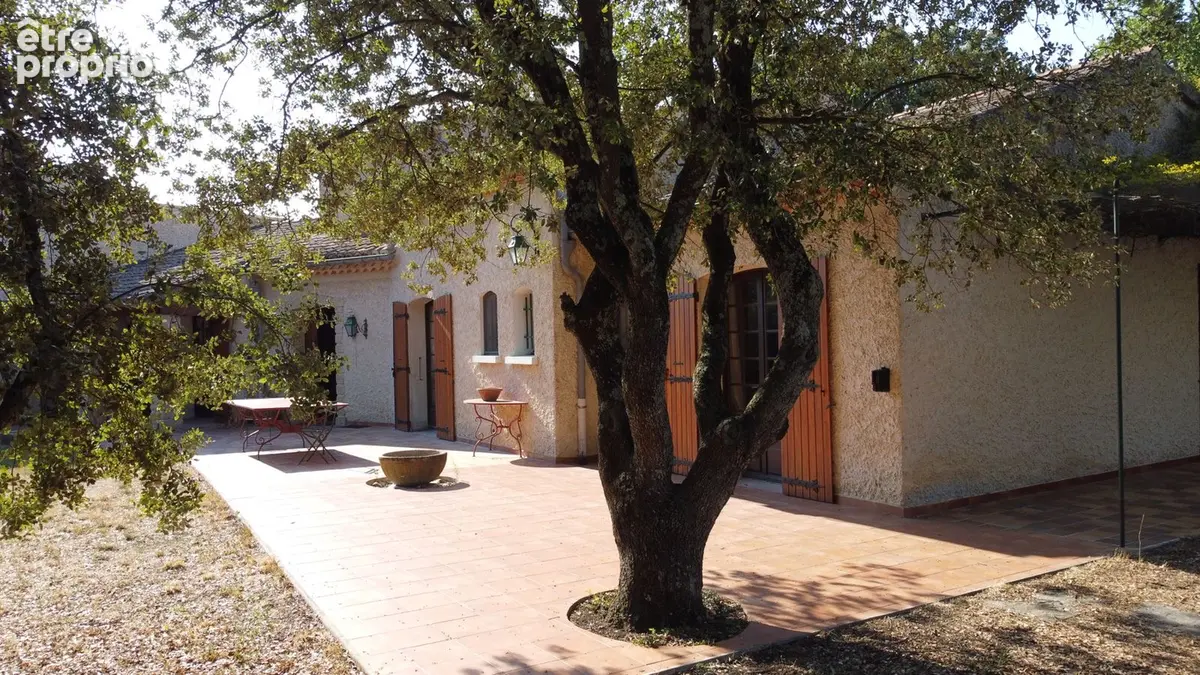 Maison à MAZAN