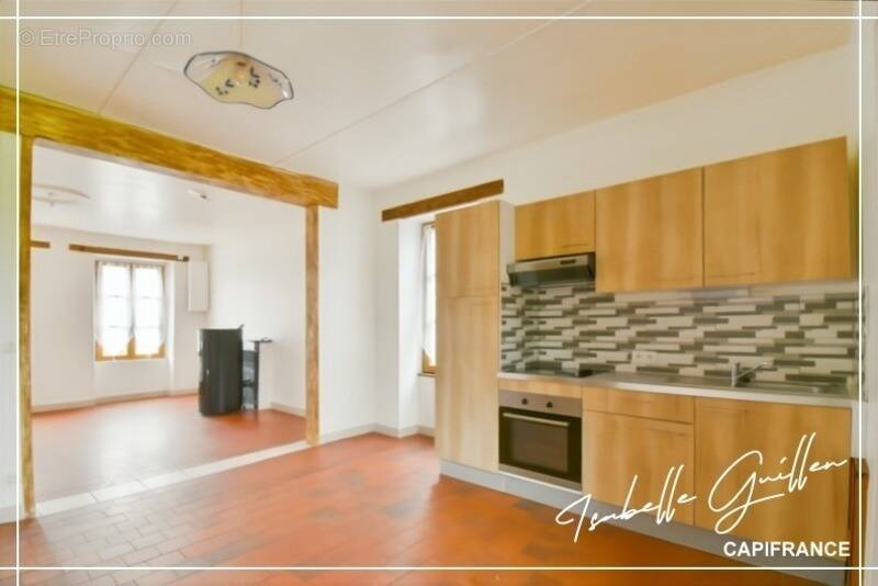 Maison à CHATEAUMEILLANT