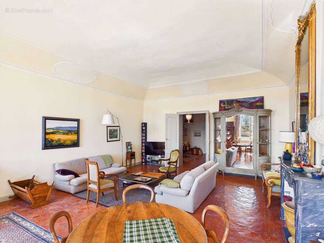 Appartement à AIX-EN-PROVENCE