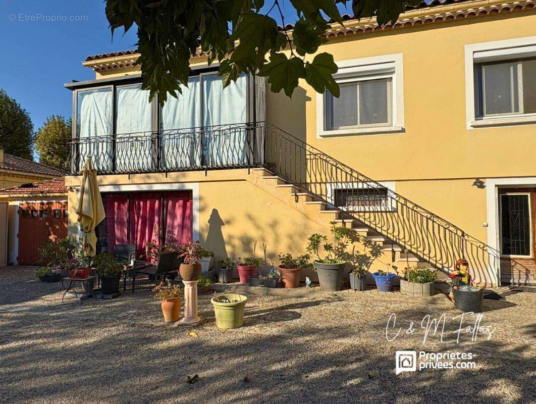 Maison au calme avec double habitation- LAPALUD - photo 3