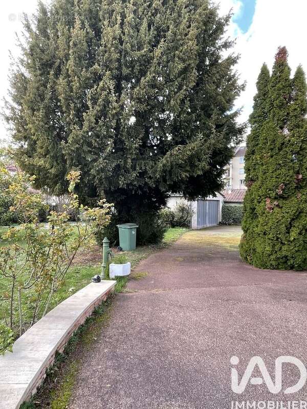 Photo 3 - Maison à TROYES