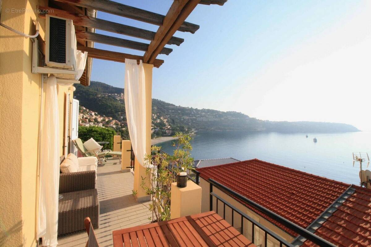 Appartement à ROQUEBRUNE-CAP-MARTIN