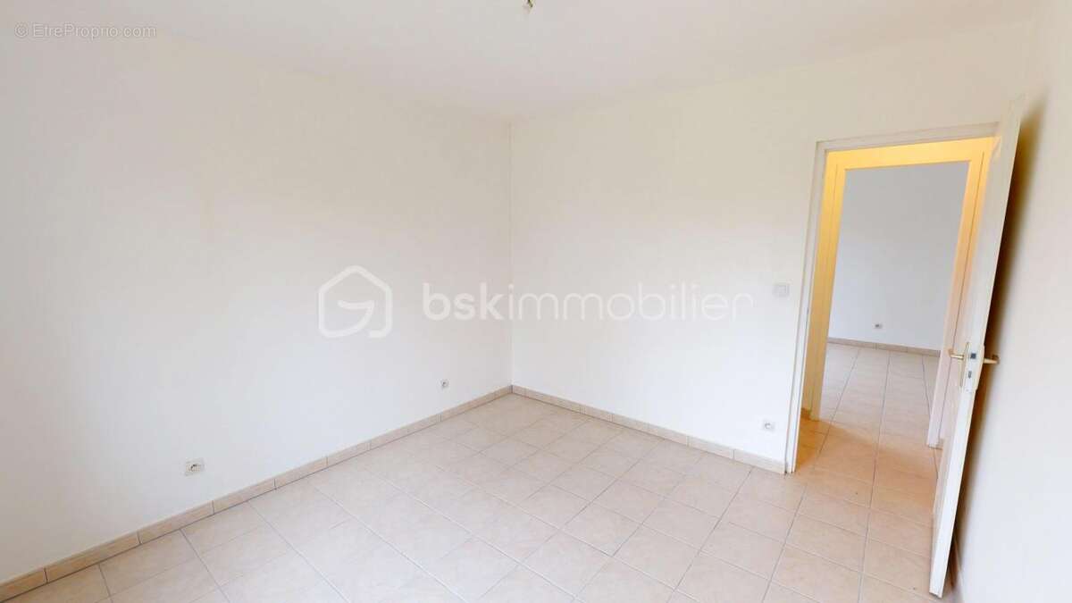 Maison à SAINT-DOULCHARD