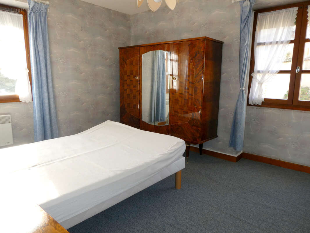 Maison à HAUTE-RIVOIRE