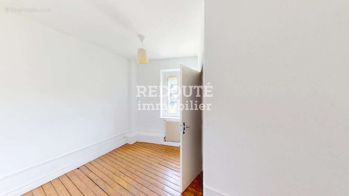 A vendre a reims secteur av jean jaures f2 bis - photo 6