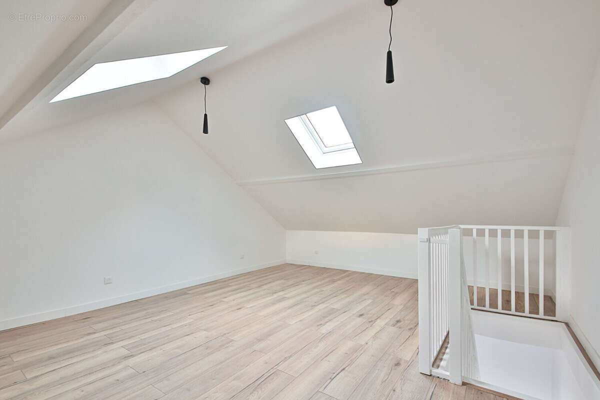 Appartement à NANTERRE