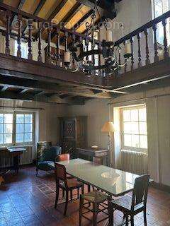 Maison à MAUVEZIN