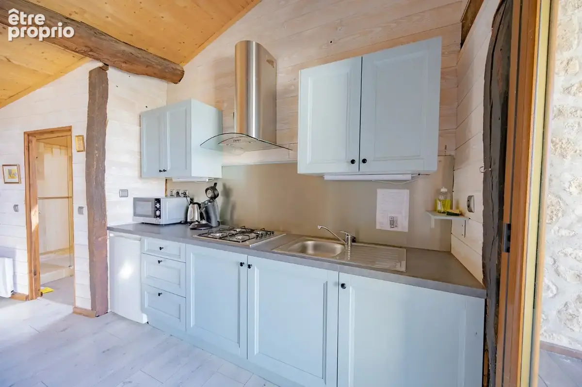 Maison de village en pierre avec gîte - photo 15