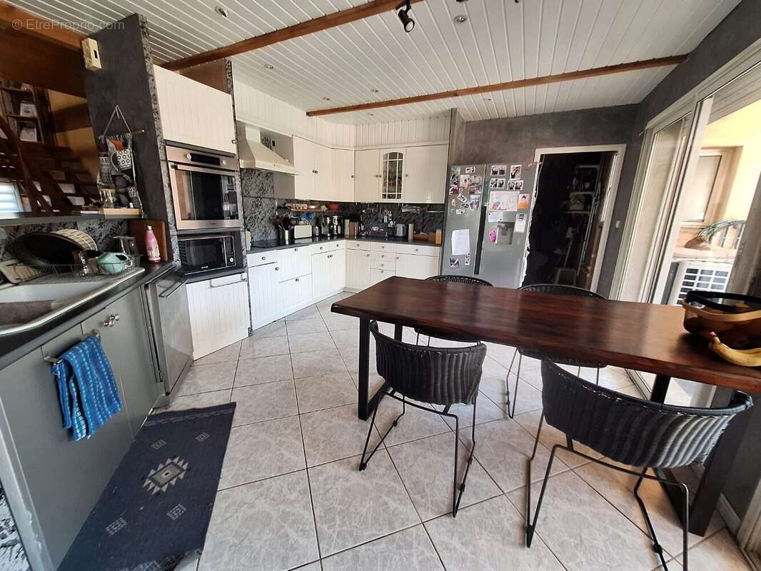 Maison à LAROQUE-DES-ALBERES