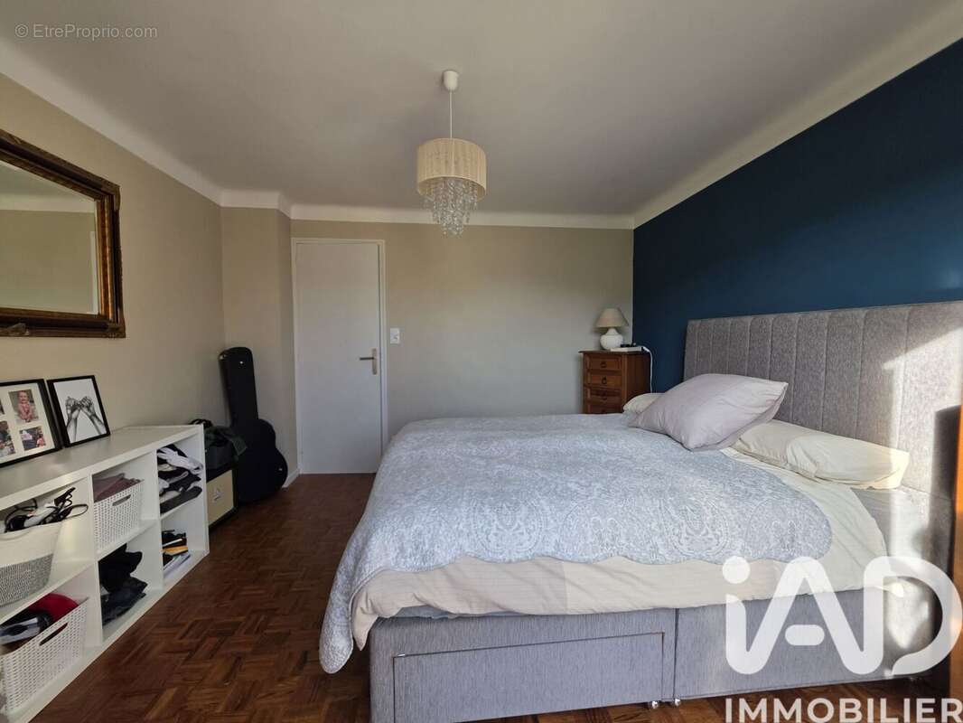 Maison 212 m² à Pouzac  - photo 8