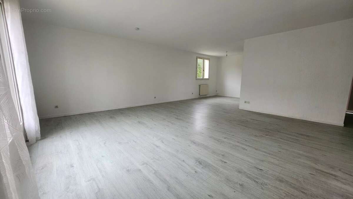 Maison à SAINT-JEAN