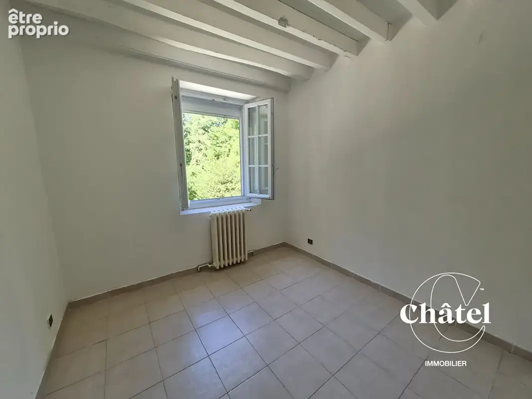 Maison en pierres 4 chambres - véranda- jardin arboré - photo 8