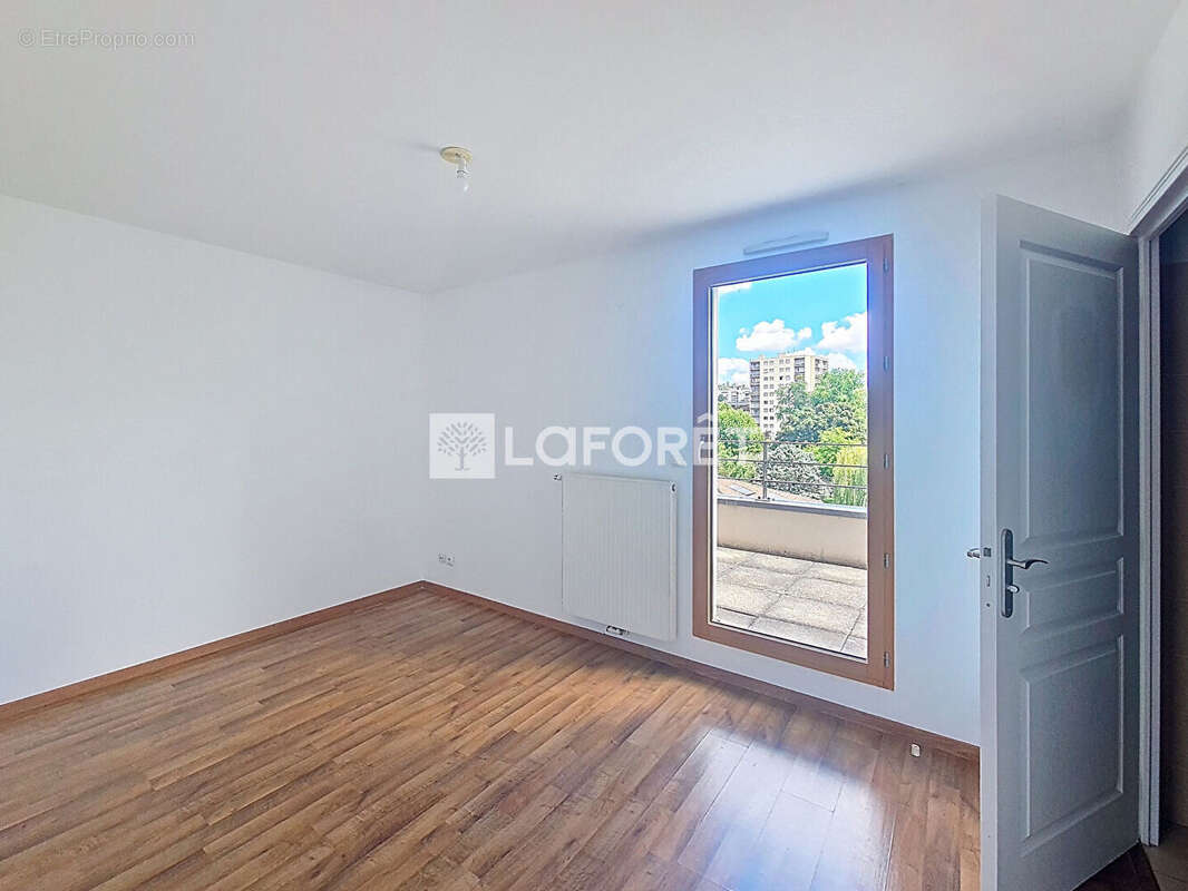 Appartement à TASSIN-LA-DEMI-LUNE