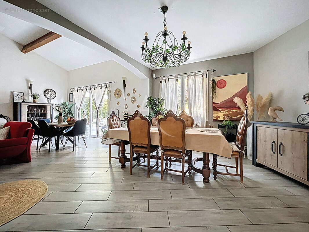 Maison à VILLAUDRIC