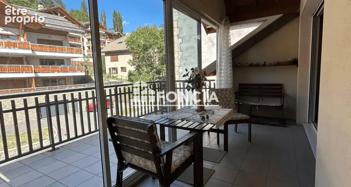 BRIANCON SERRE CHEVALIER T2 43m2, Terrasse et place de parking - photo 2
