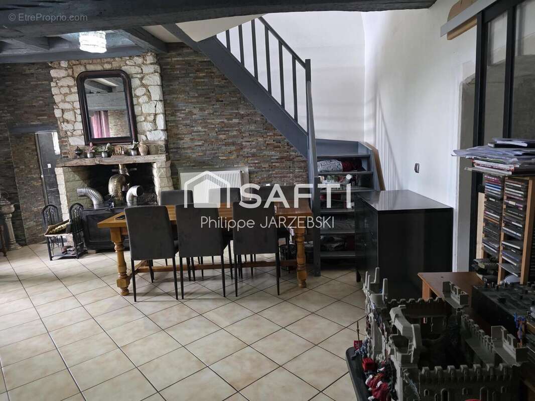 Maison 142 m² à Pouy-Sur-Vannes  - photo 7