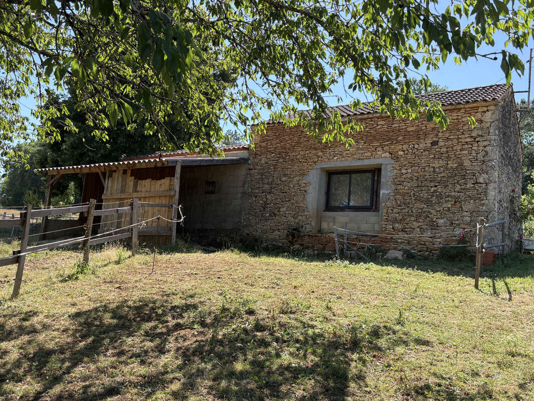 Magnifique corps de ferme en pierre avec vue imprenable   Lot (46) - photo 5