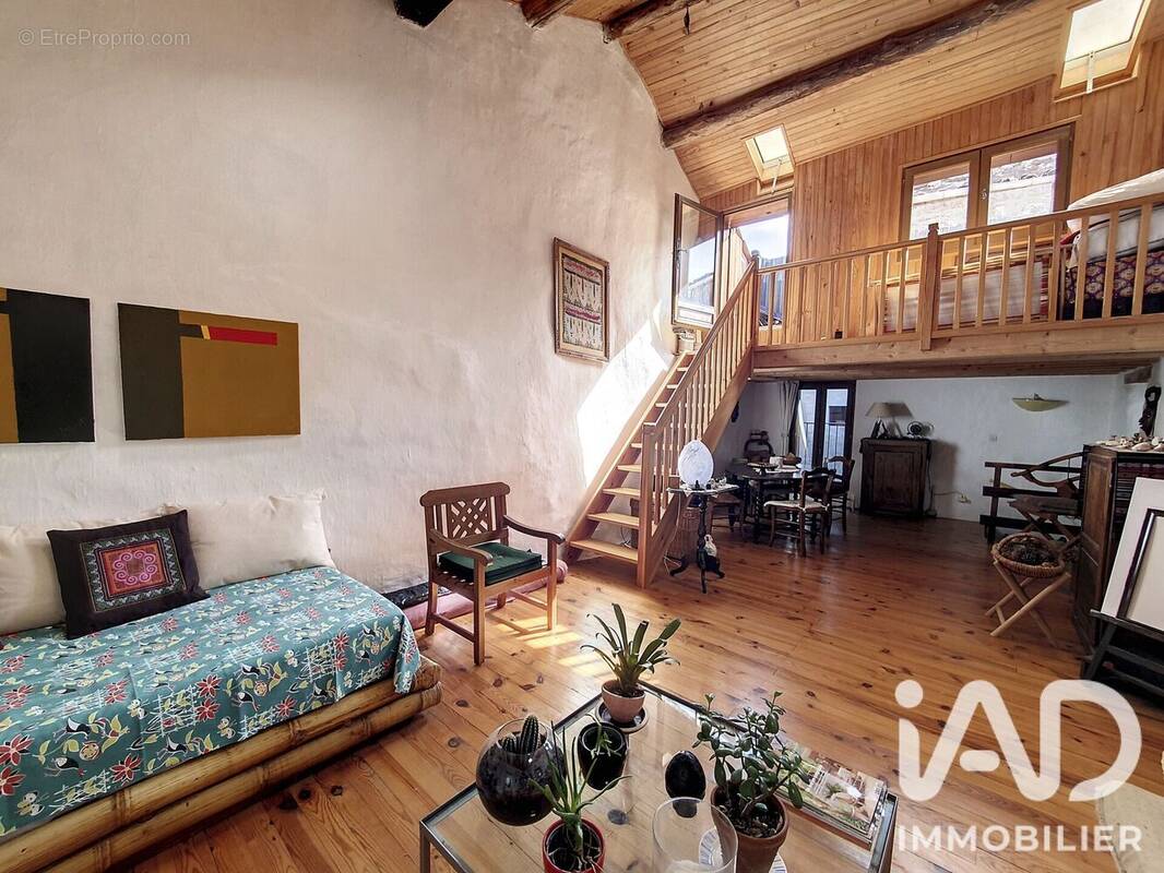 Photo 1 - Maison à AULAS