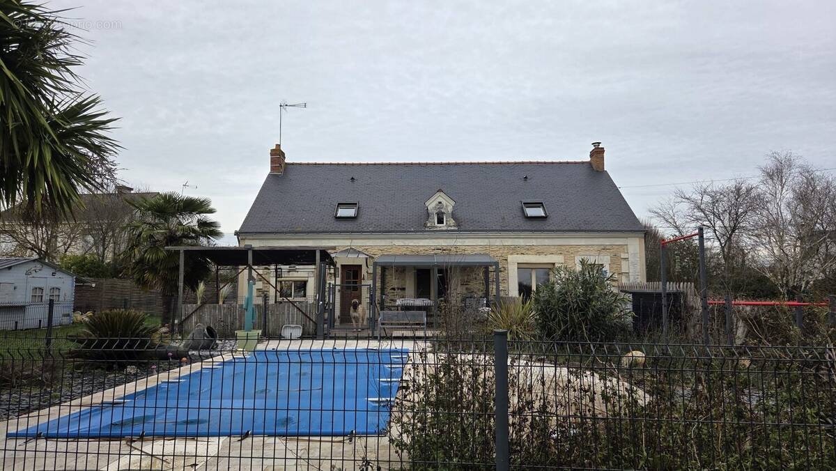 Maison à BRAIN-SUR-L'AUTHION