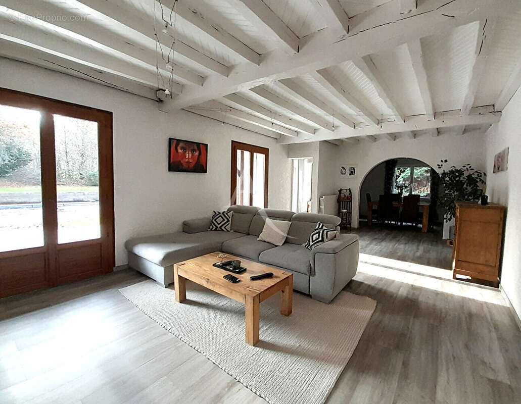 Maison à SAINT-GEIN