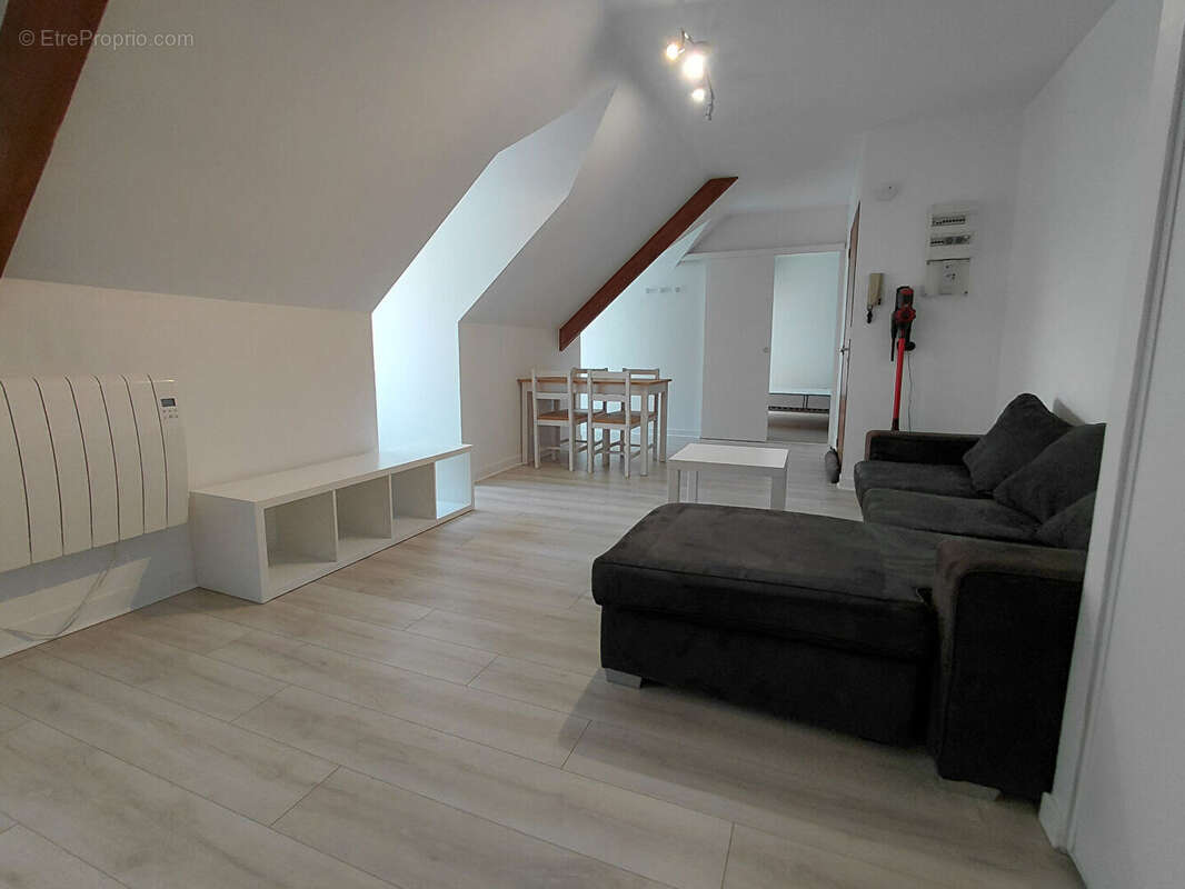 Appartement Laval 2 pièce(s) centre ville - photo 4