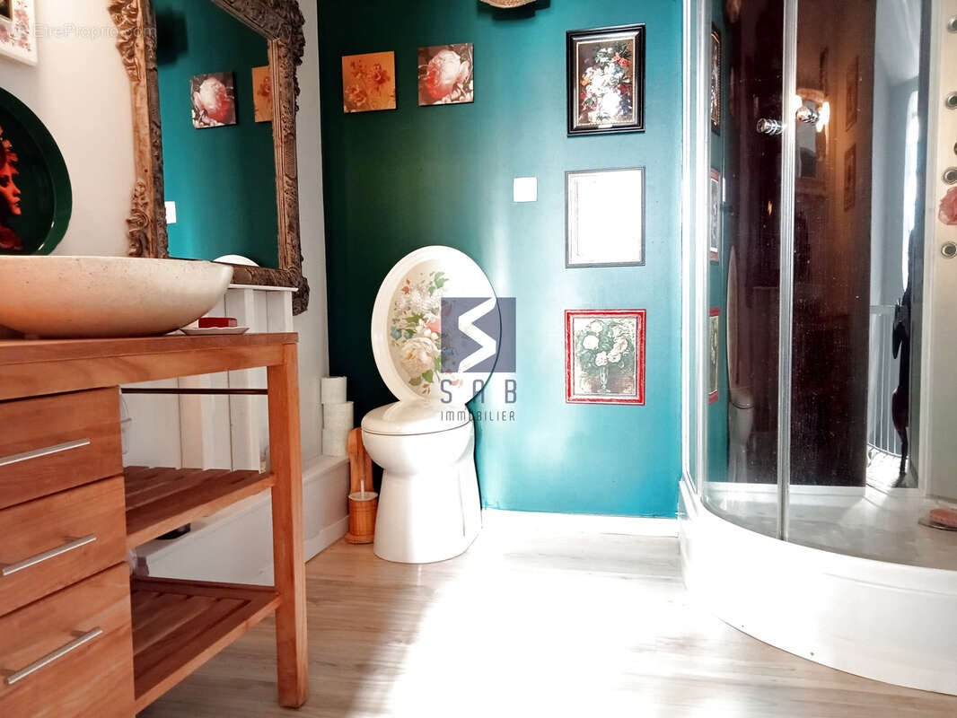 Maison à LA VOULTE-SUR-RHONE