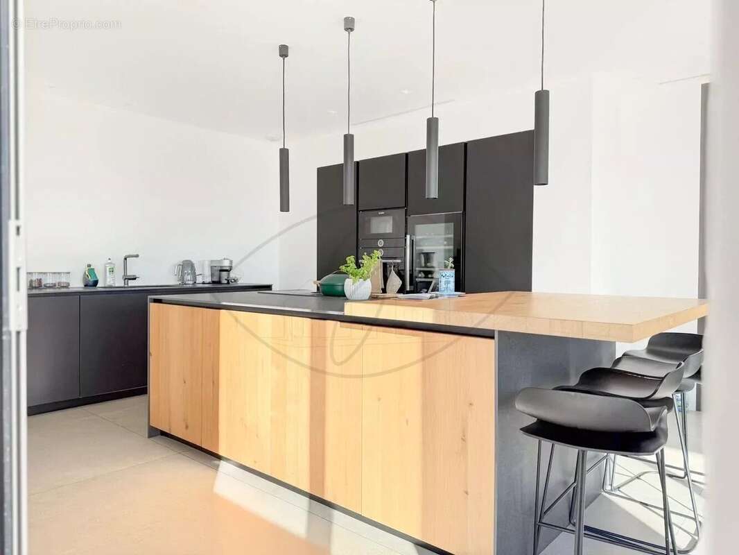 Appartement à FALICON