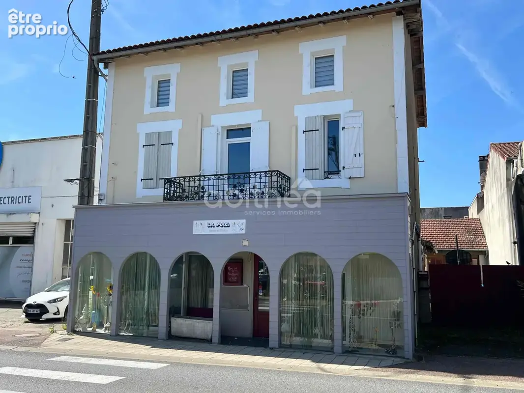 Maison à ROUMAZIERES-LOUBERT