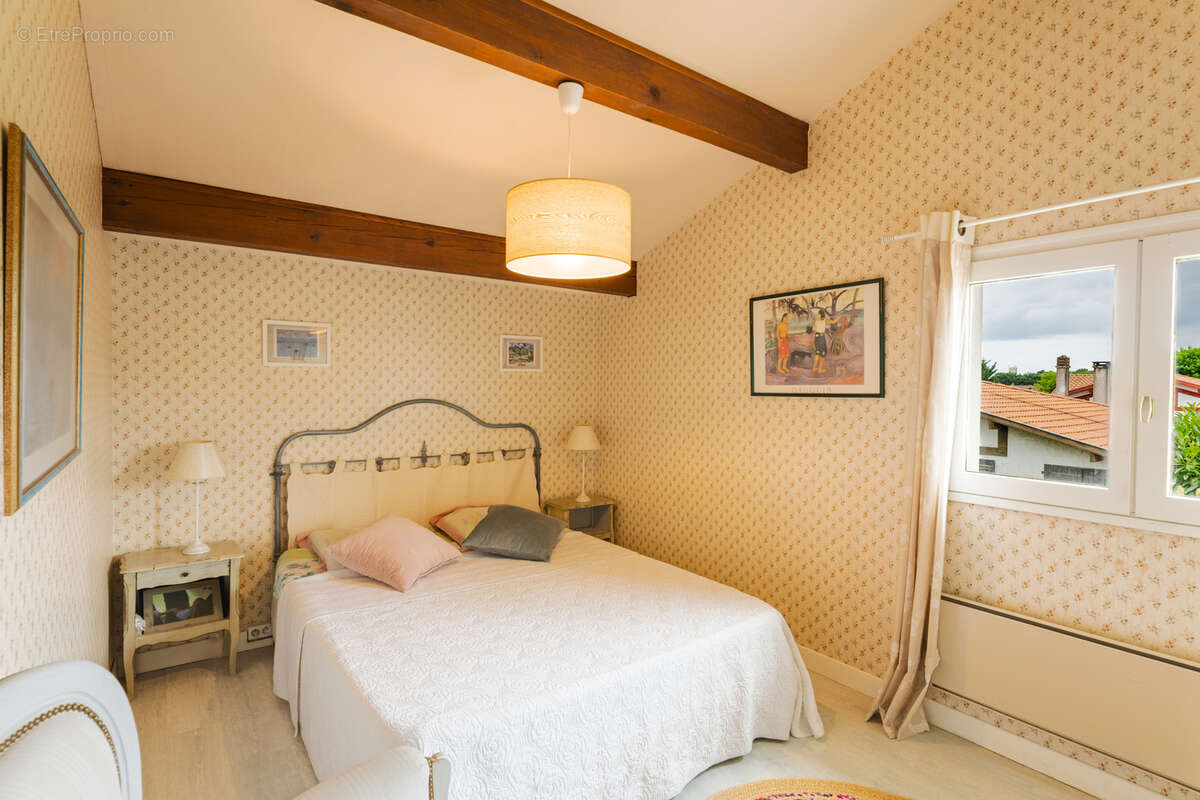 Belle Villa Landaise avec charme et caractère dans un quartier calme et proche centre ville - photo 15