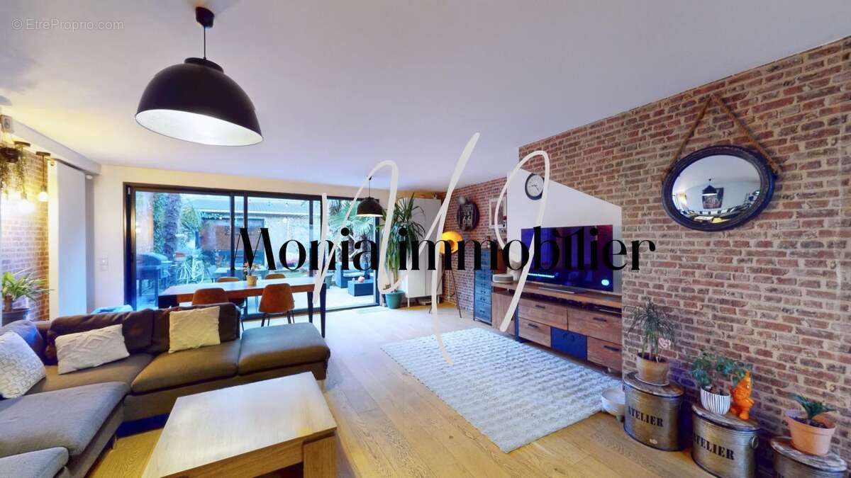 Maison à MONTREUIL