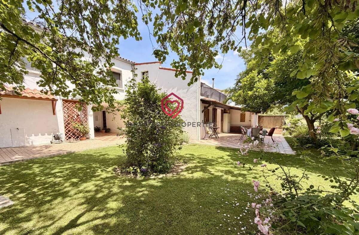 Maison à LOUBIERES