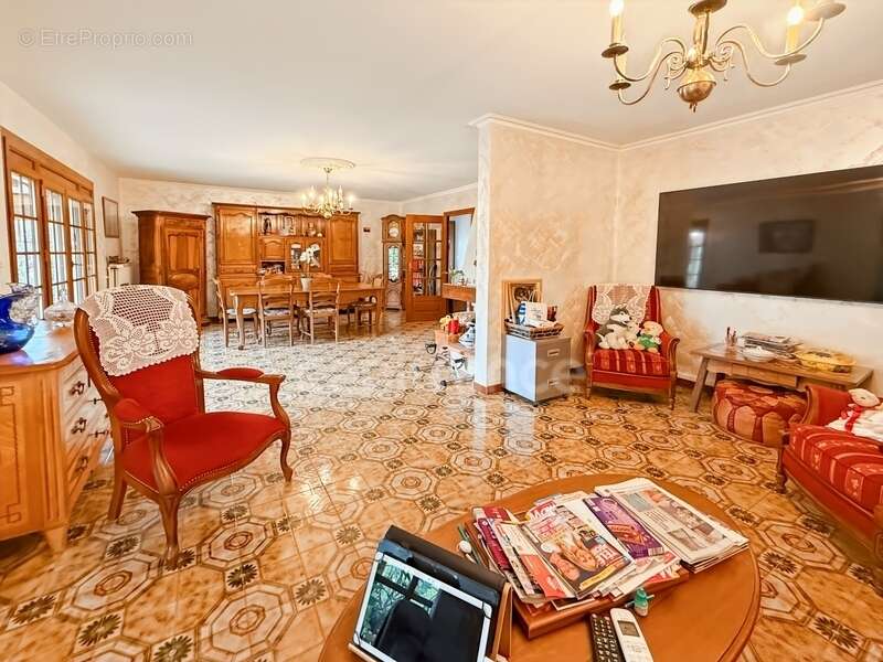 Maison à vendre 6 pièces saint symphorien de marmagne (71) - photo 5