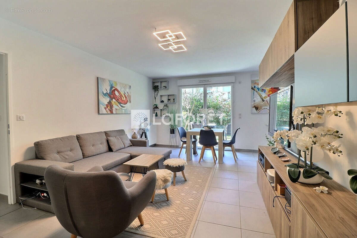 Appartement à RUEIL-MALMAISON