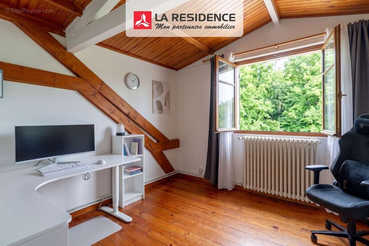 Maison 174 m² à Houdan  - photo 7