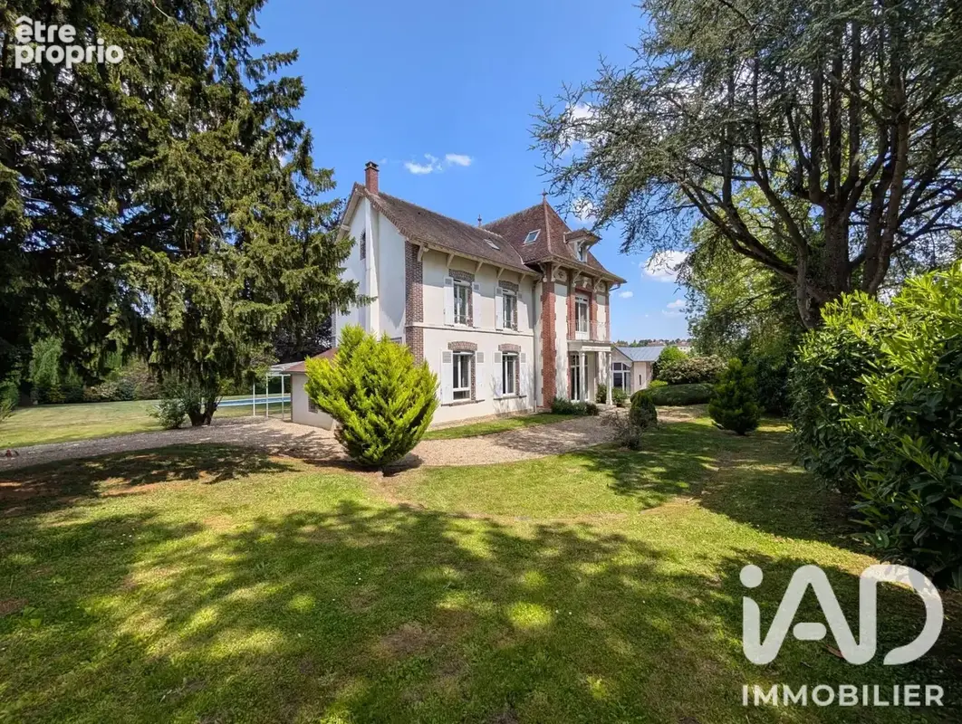 Photo 1 - Maison à AUXERRE