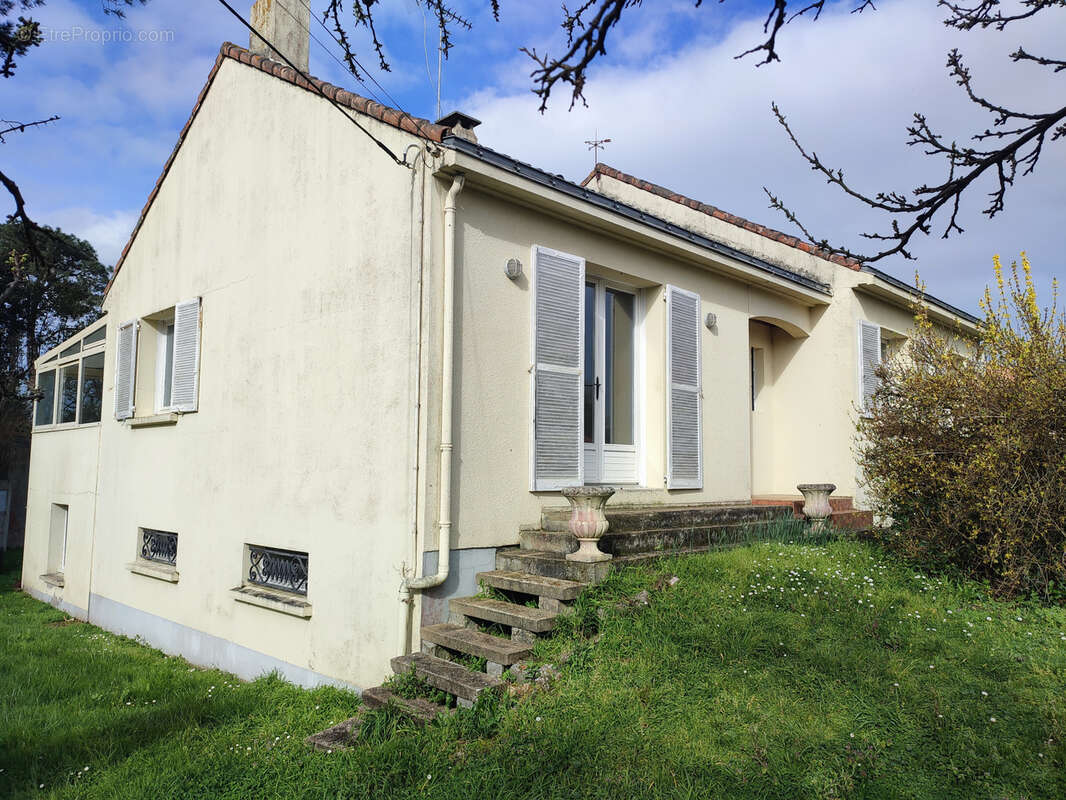 Maison à SAINT-MICHEL-CHEF-CHEF