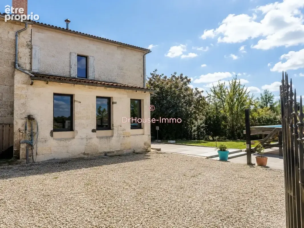 Maison à SOUSSANS
