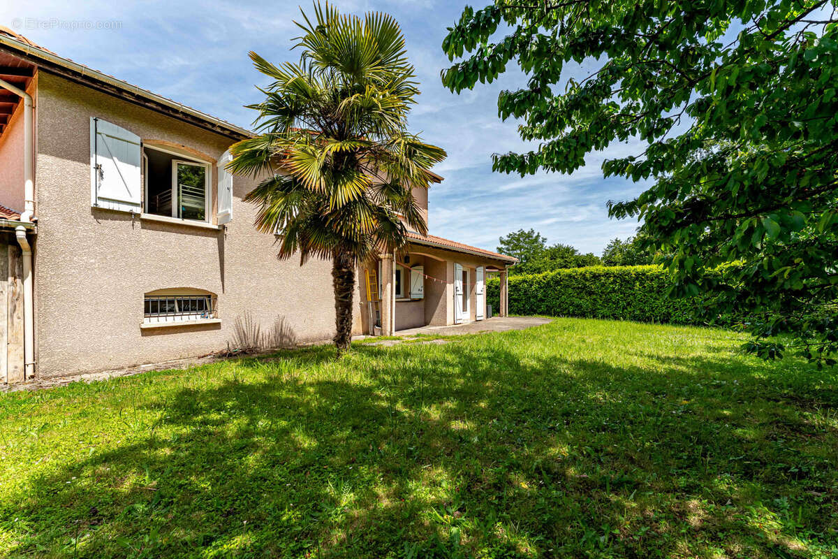 Maison à VILLEFONTAINE