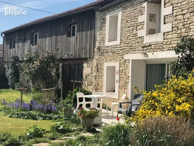 'Bâtisse de style Charentaise' - photo 3