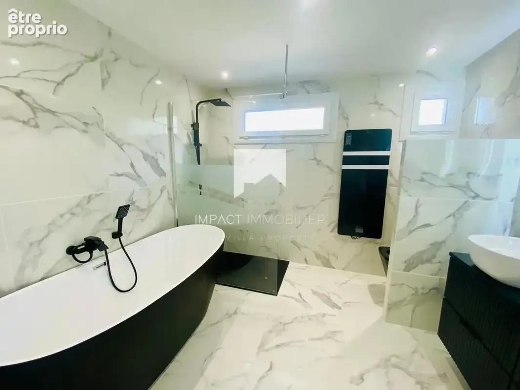 Hyères – olbius-riquier  maison rénovée de 160 m² – 4 chambres – lotissement sécurisé - photo 6