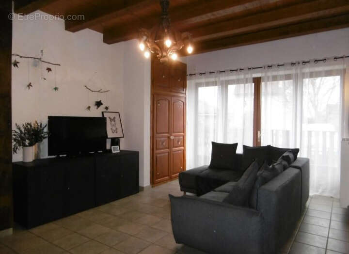Maison à BLANZAC