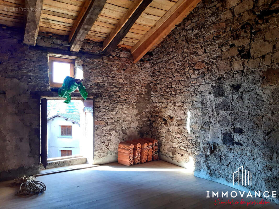 Maison à SAINT-ROME-DE-TARN