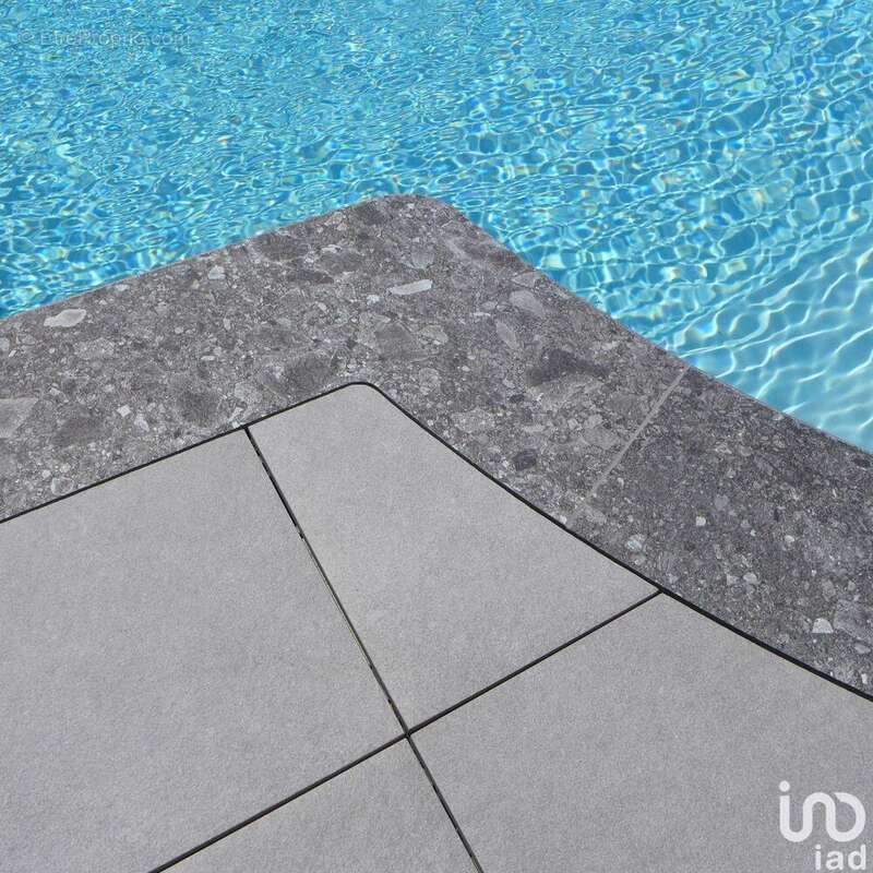 Photo 2 - Commerce à NANTES