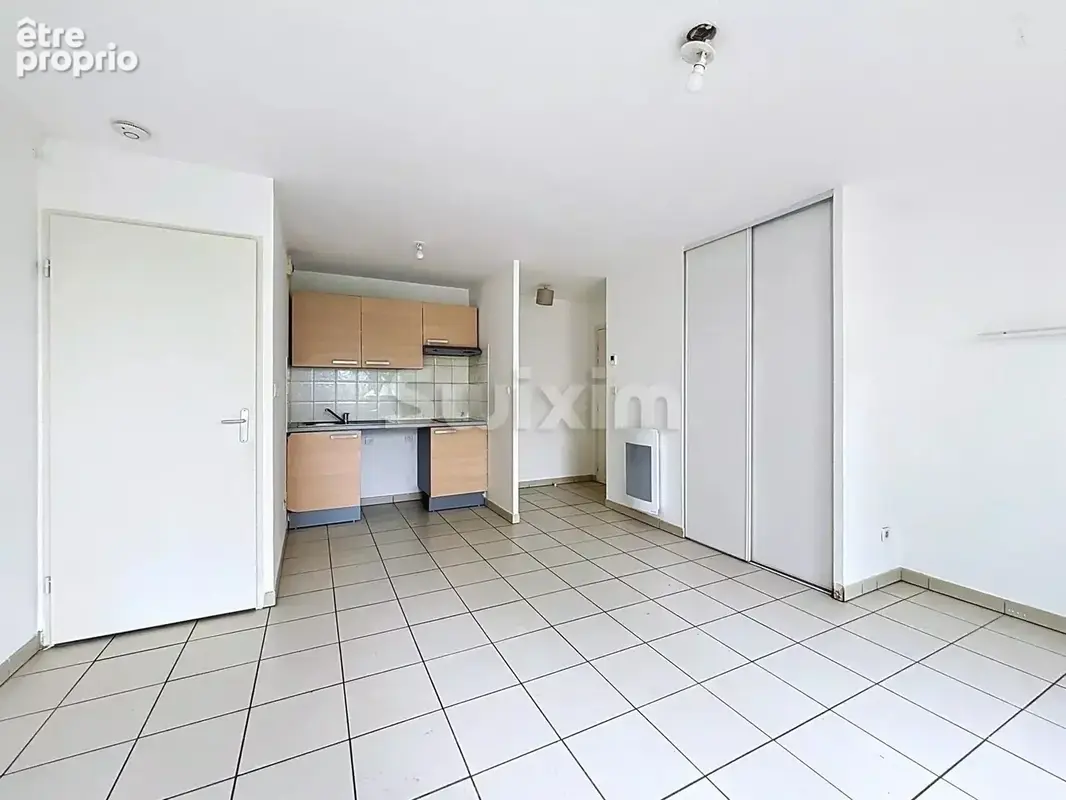 Venissieux - appartement t2 avec balcon - photo 2