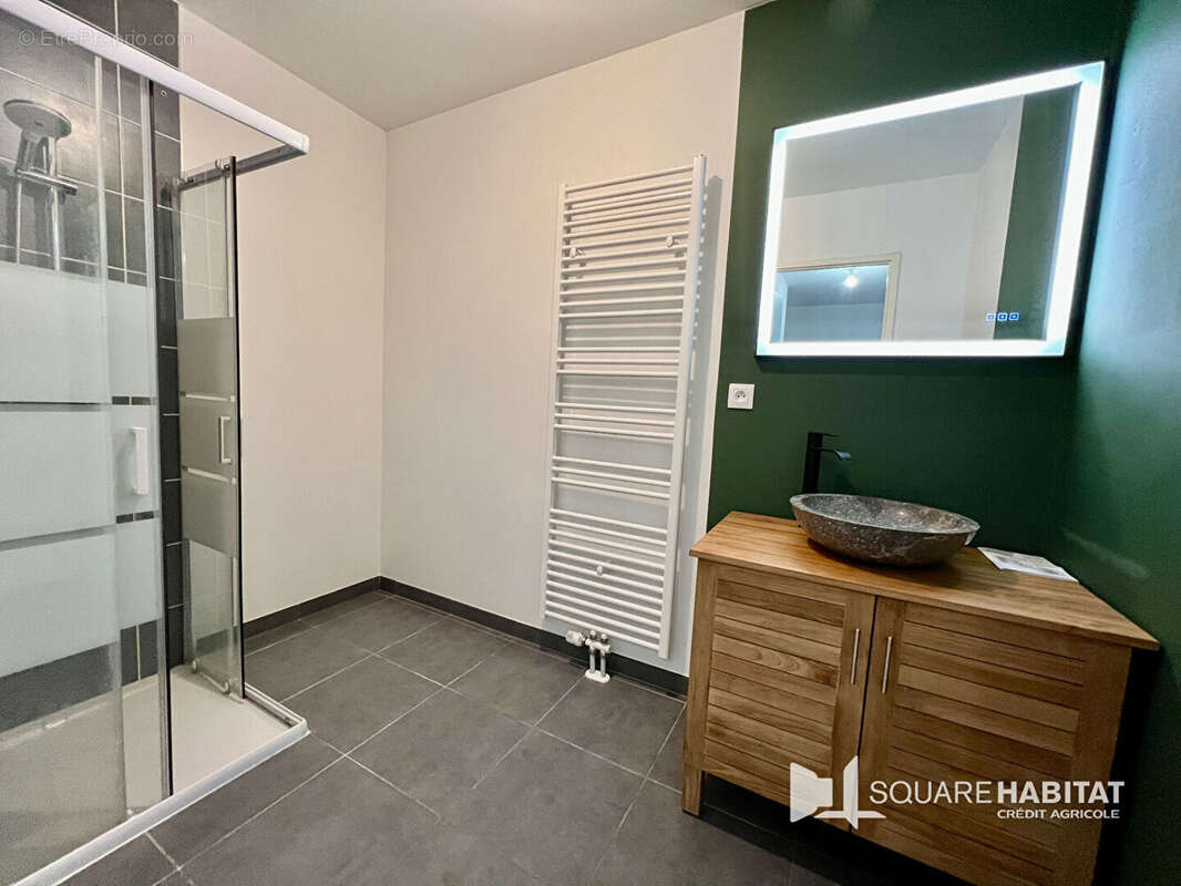 Appartement à LA MADELEINE