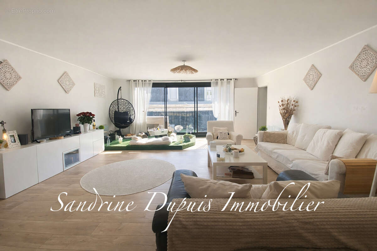 Appartement à SAINTES