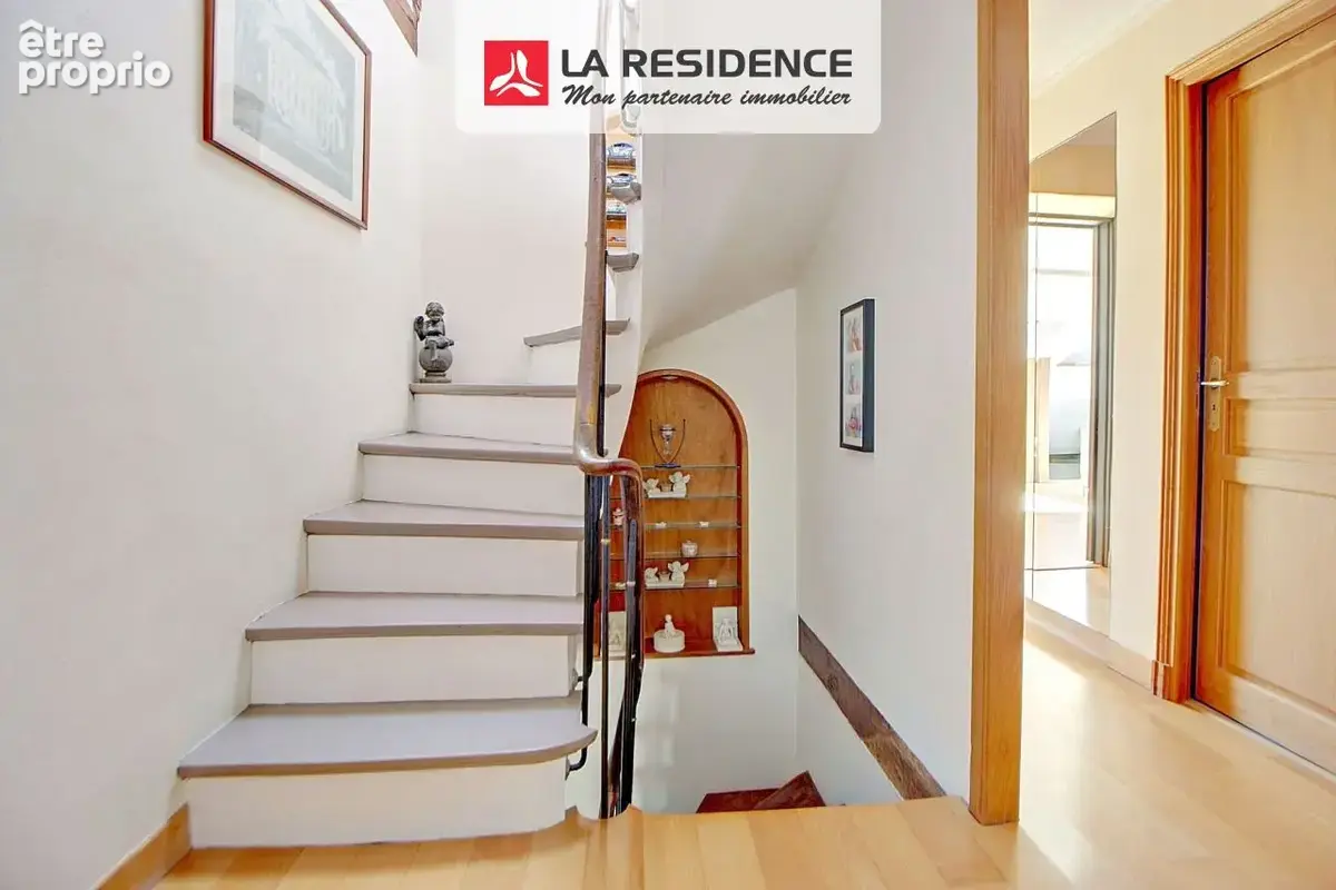 Maison 7 pièces 157 m² à vendre à Verneuil-Sur-Seine (78480) - photo 7